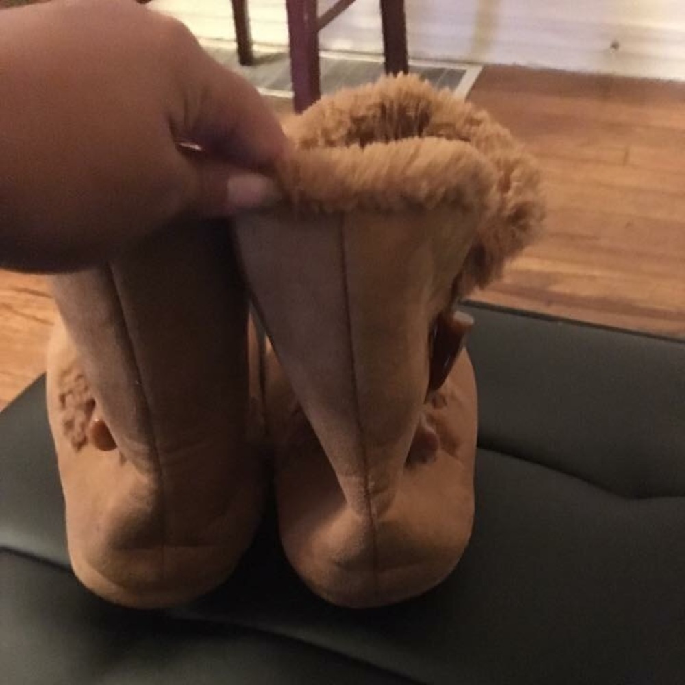 Women’s boots size 10 $20